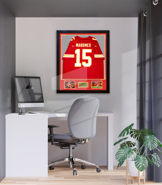 Patrick Mahomes UNSIGNED RED KC Chiefs Framed Jersey